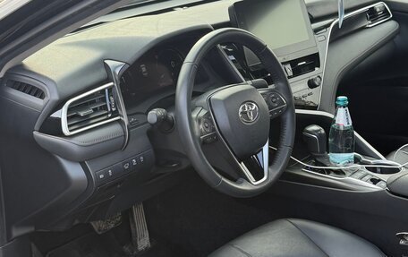 Toyota Camry, 2023 год, 3 400 000 рублей, 7 фотография
