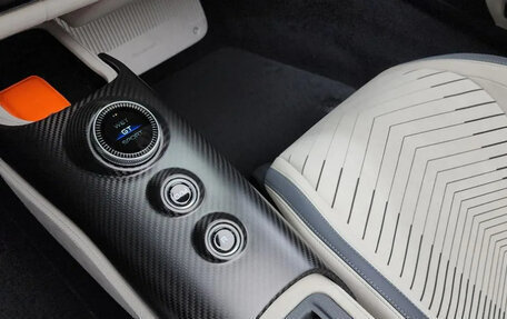 Maserati MC20, 2023 год, 29 000 000 рублей, 11 фотография