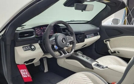 Maserati MC20, 2023 год, 29 000 000 рублей, 5 фотография