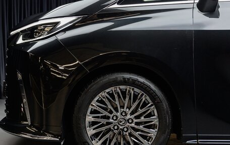 Lexus LM, 2025 год, 19 900 000 рублей, 9 фотография