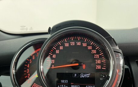 MINI Hatch, 2019 год, 1 990 000 рублей, 9 фотография