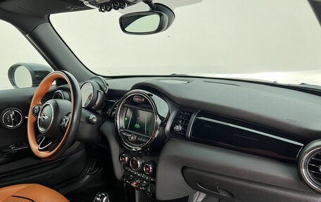 MINI Hatch, 2019 год, 1 990 000 рублей, 12 фотография