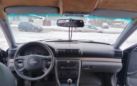 Audi A4, 1999 год, 330 000 рублей, 8 фотография