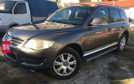 Volkswagen Touareg III, 2008 год, 1 000 000 рублей, 2 фотография