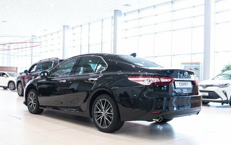 Toyota Camry, 2025 год, 4 990 000 рублей, 3 фотография