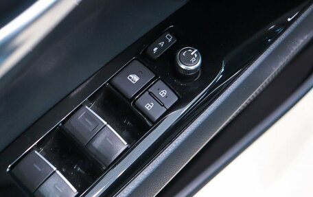 Toyota Camry, 2025 год, 4 990 000 рублей, 11 фотография