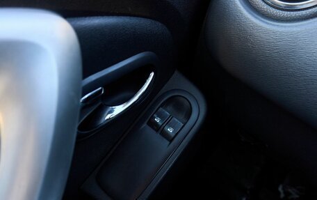 Nissan Terrano III, 2015 год, 1 085 000 рублей, 11 фотография