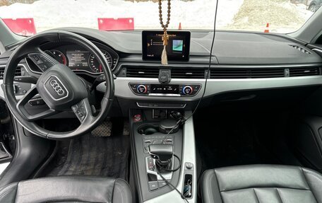 Audi A4, 2018 год, 2 600 000 рублей, 8 фотография