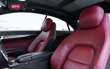 Mercedes-Benz E-Класс, 2015 год, 2 200 000 рублей, 26 фотография