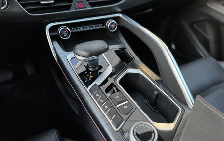 Geely Tugella FY11, 2022 год, 2 800 000 рублей, 26 фотография