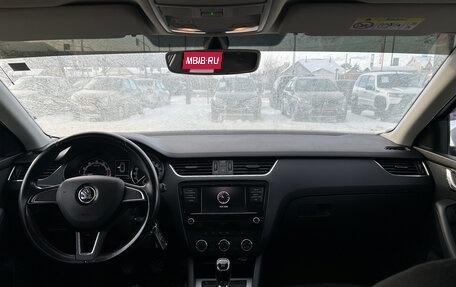 Skoda Octavia, 2019 год, 1 780 000 рублей, 2 фотография