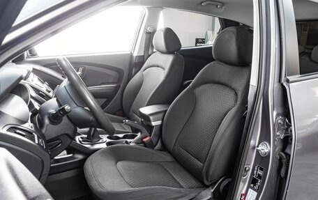 Hyundai ix35 I рестайлинг, 2012 год, 1 049 000 рублей, 10 фотография