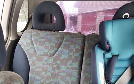 Mitsubishi Space Runner II, 1999 год, 350 000 рублей, 8 фотография