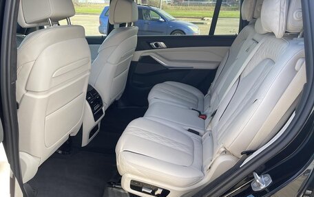 BMW X7, 2019 год, 7 850 000 рублей, 29 фотография