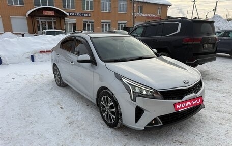 KIA Rio IV, 2020 год, 1 820 000 рублей, 3 фотография