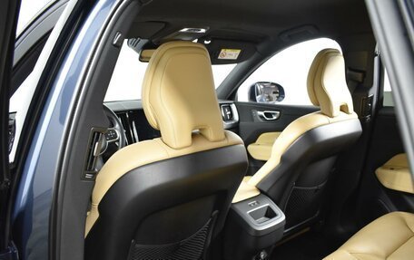 Volvo XC60 II, 2019 год, 3 500 000 рублей, 11 фотография