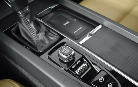 Volvo XC60 II, 2019 год, 3 500 000 рублей, 21 фотография