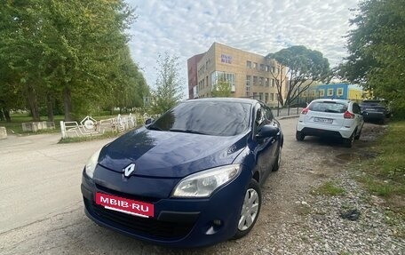 Renault Megane III, 2010 год, 490 000 рублей, 2 фотография
