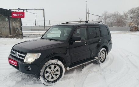 Mitsubishi Pajero IV, 2011 год, 1 950 000 рублей, 1 фотография