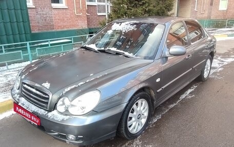 Hyundai Sonata IV рестайлинг, 2005 год, 395 000 рублей, 1 фотография