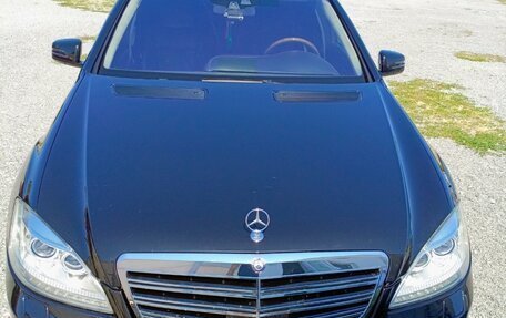 Mercedes-Benz S-Класс, 2011 год, 3 150 000 рублей, 1 фотография