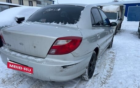 KIA Rio II, 2001 год, 169 000 рублей, 2 фотография