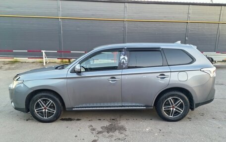 Mitsubishi Outlander III рестайлинг 3, 2012 год, 1 150 000 рублей, 4 фотография
