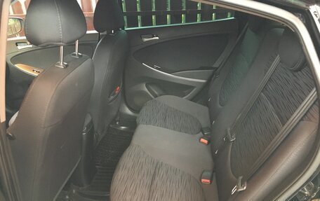 Hyundai Solaris II рестайлинг, 2016 год, 1 200 000 рублей, 9 фотография