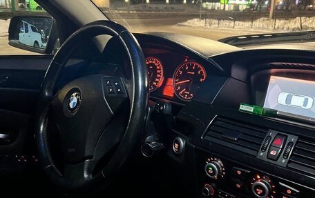 BMW 5 серия, 2007 год, 1 050 000 рублей, 12 фотография