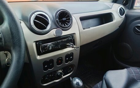 Renault Logan I, 2005 год, 270 000 рублей, 3 фотография