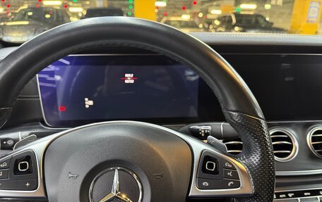 Mercedes-Benz E-Класс, 2017 год, 3 400 000 рублей, 13 фотография