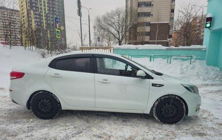 KIA Rio III рестайлинг, 2016 год, 690 000 рублей, 2 фотография