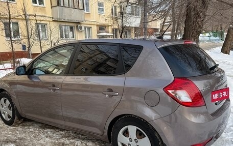 KIA cee'd I рестайлинг, 2010 год, 550 000 рублей, 4 фотография