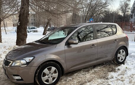 KIA cee'd I рестайлинг, 2010 год, 550 000 рублей, 7 фотография