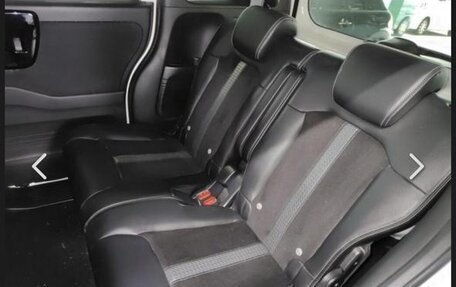 Honda N-BOX II, 2022 год, 1 450 000 рублей, 2 фотография