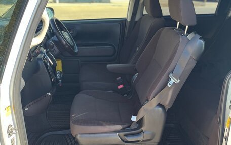 Toyota Porte II, 2013 год, 1 050 000 рублей, 8 фотография