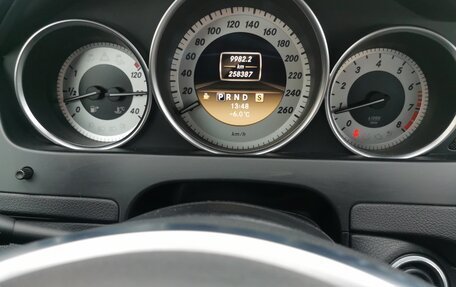 Mercedes-Benz C-Класс, 2011 год, 1 650 000 рублей, 17 фотография