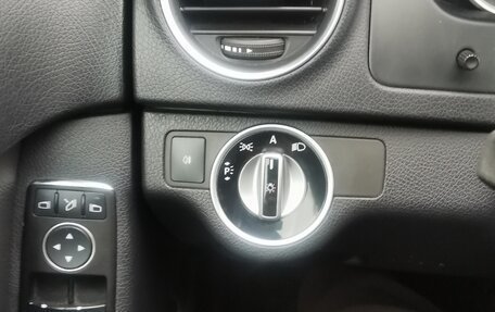 Mercedes-Benz C-Класс, 2011 год, 1 650 000 рублей, 19 фотография