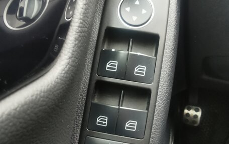 Mercedes-Benz C-Класс, 2011 год, 1 650 000 рублей, 20 фотография