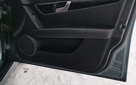 Mercedes-Benz C-Класс, 2011 год, 1 650 000 рублей, 35 фотография