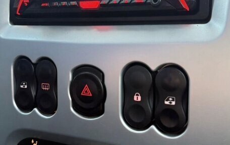 Renault Logan I, 2011 год, 370 000 рублей, 8 фотография