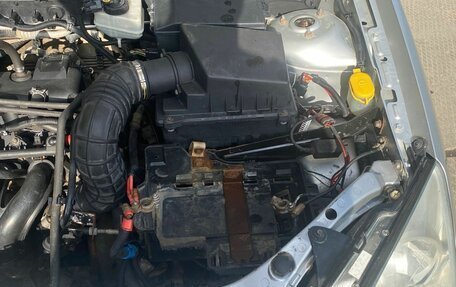 Ford Focus IV, 2004 год, 200 000 рублей, 2 фотография