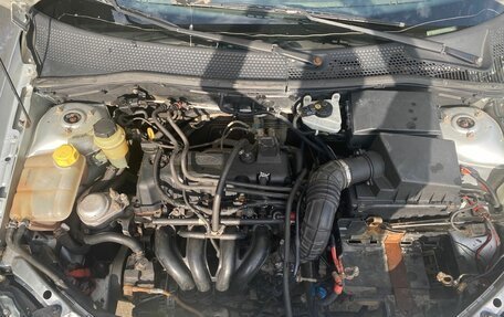 Ford Focus IV, 2004 год, 200 000 рублей, 14 фотография