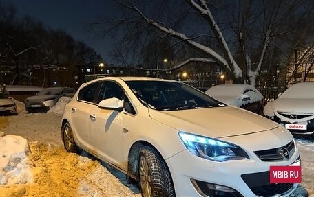Opel Astra J, 2013 год, 1 000 000 рублей, 2 фотография
