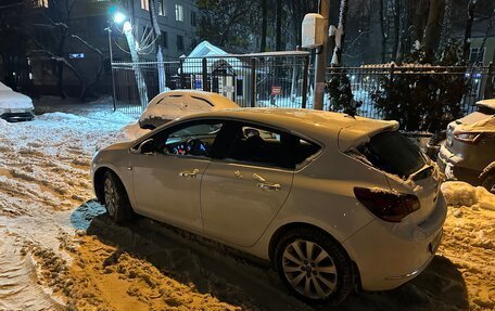 Opel Astra J, 2013 год, 1 000 000 рублей, 5 фотография