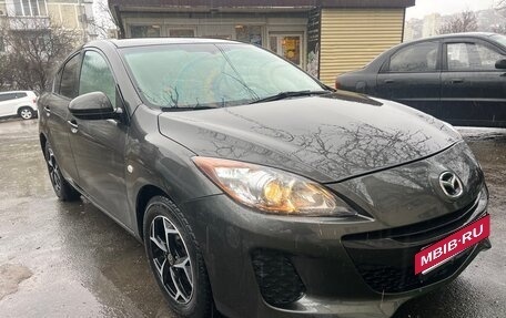 Mazda 3, 2013 год, 850 000 рублей, 2 фотография