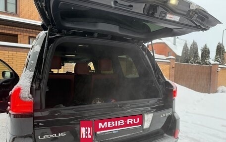 Lexus LX III, 2016 год, 7 800 000 рублей, 10 фотография