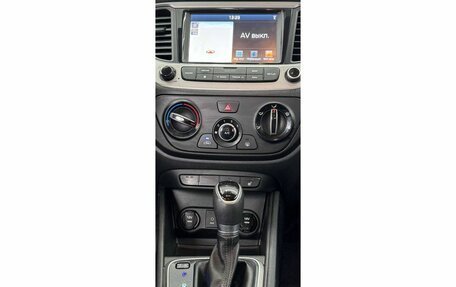 Hyundai Solaris II рестайлинг, 2017 год, 1 299 000 рублей, 13 фотография