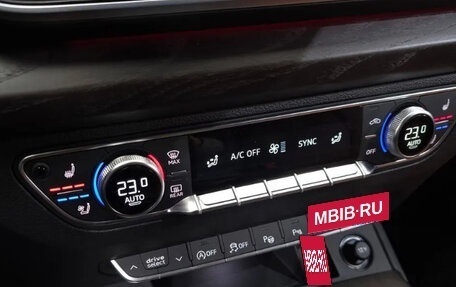 Audi Q5, 2023 год, 6 880 000 рублей, 14 фотография