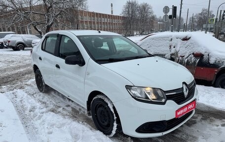 Renault Logan II, 2017 год, 340 000 рублей, 1 фотография